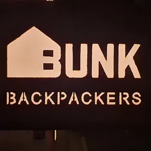 Bunk Backpackers Guest house