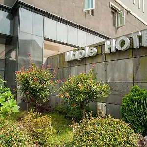 Maple Hotel
