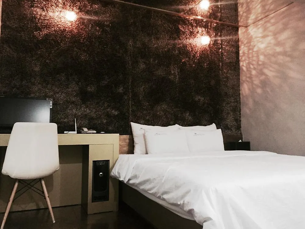 Motel Hotel June Haeundae Busan